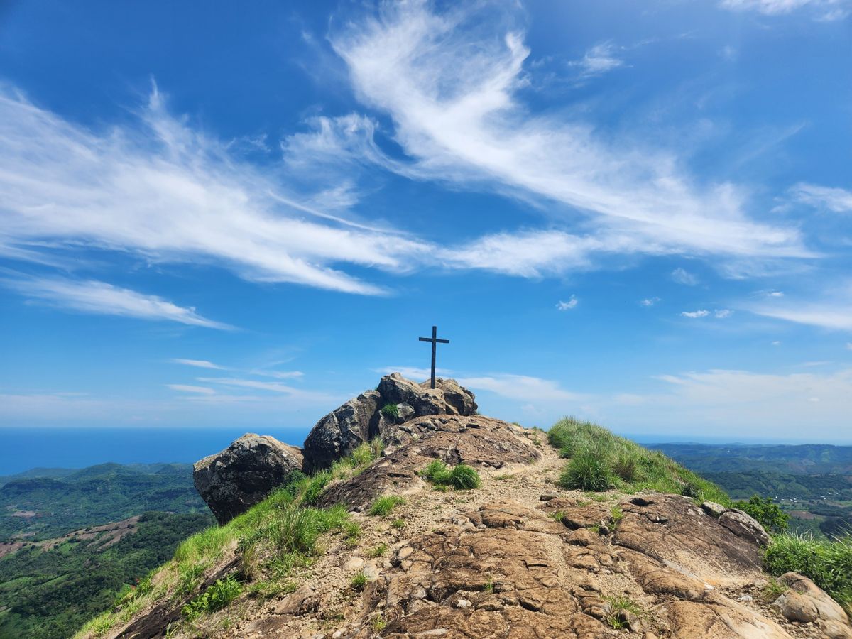 Peñón de Comasagua & El Zonte