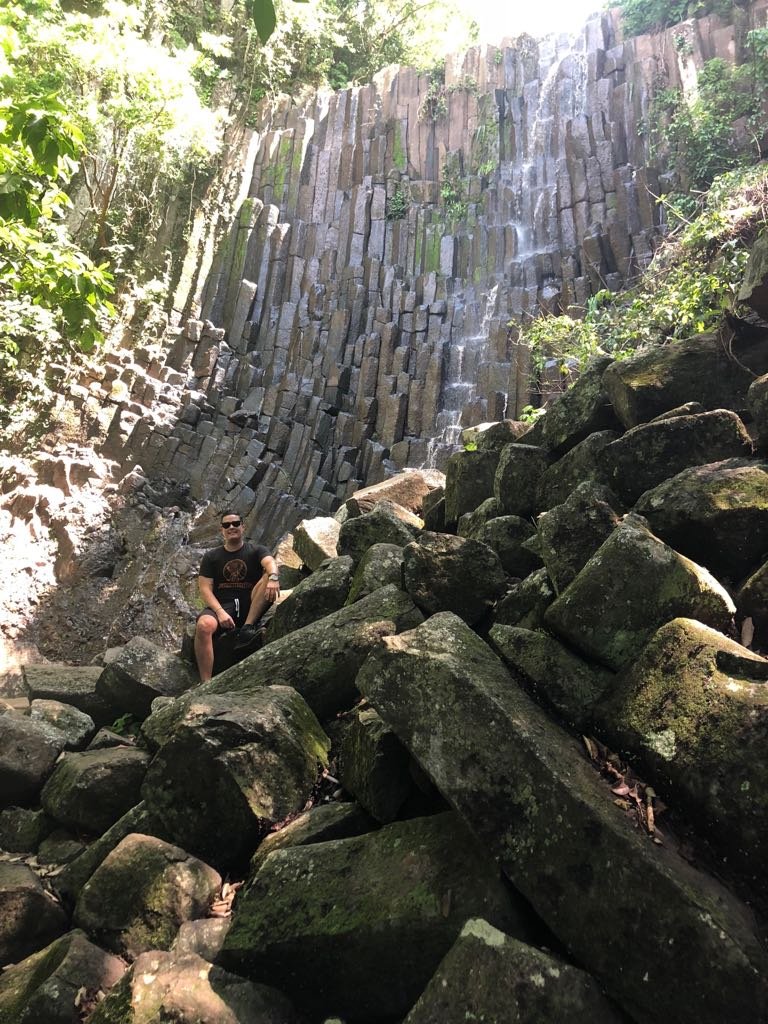 Suchitoto et cascade de Los Tercios